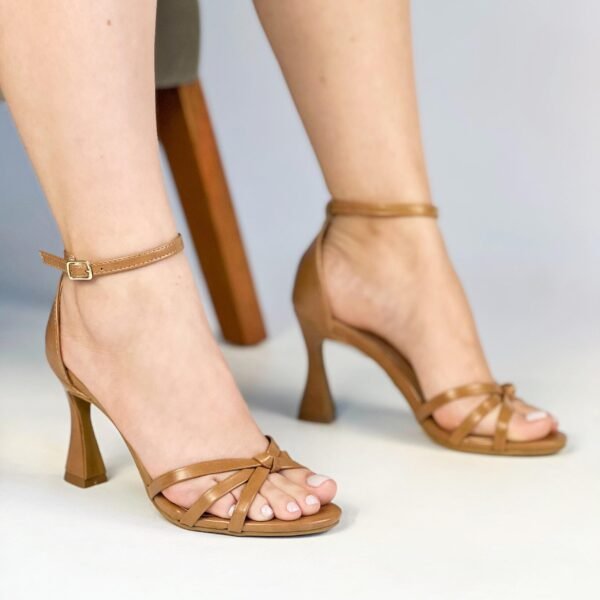 1680025496 (3) 16800.25496