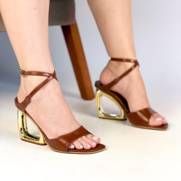 889C9202 (3) 889C9202