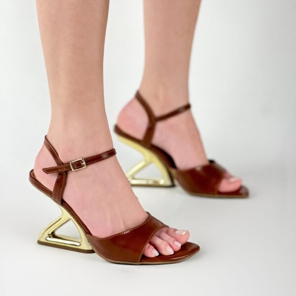 902C9297 (3) 902C9297