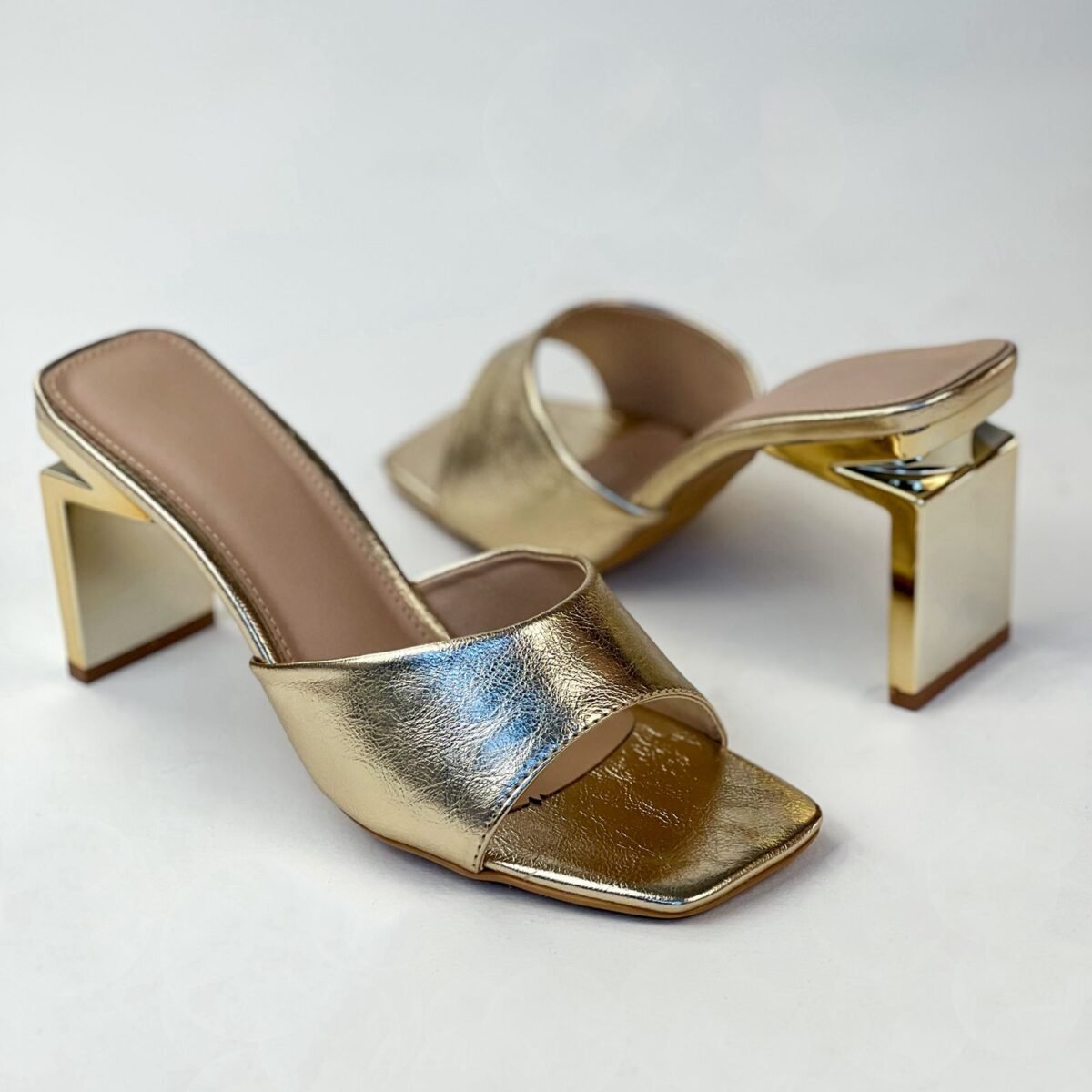 919C5628 (3) 919C5628