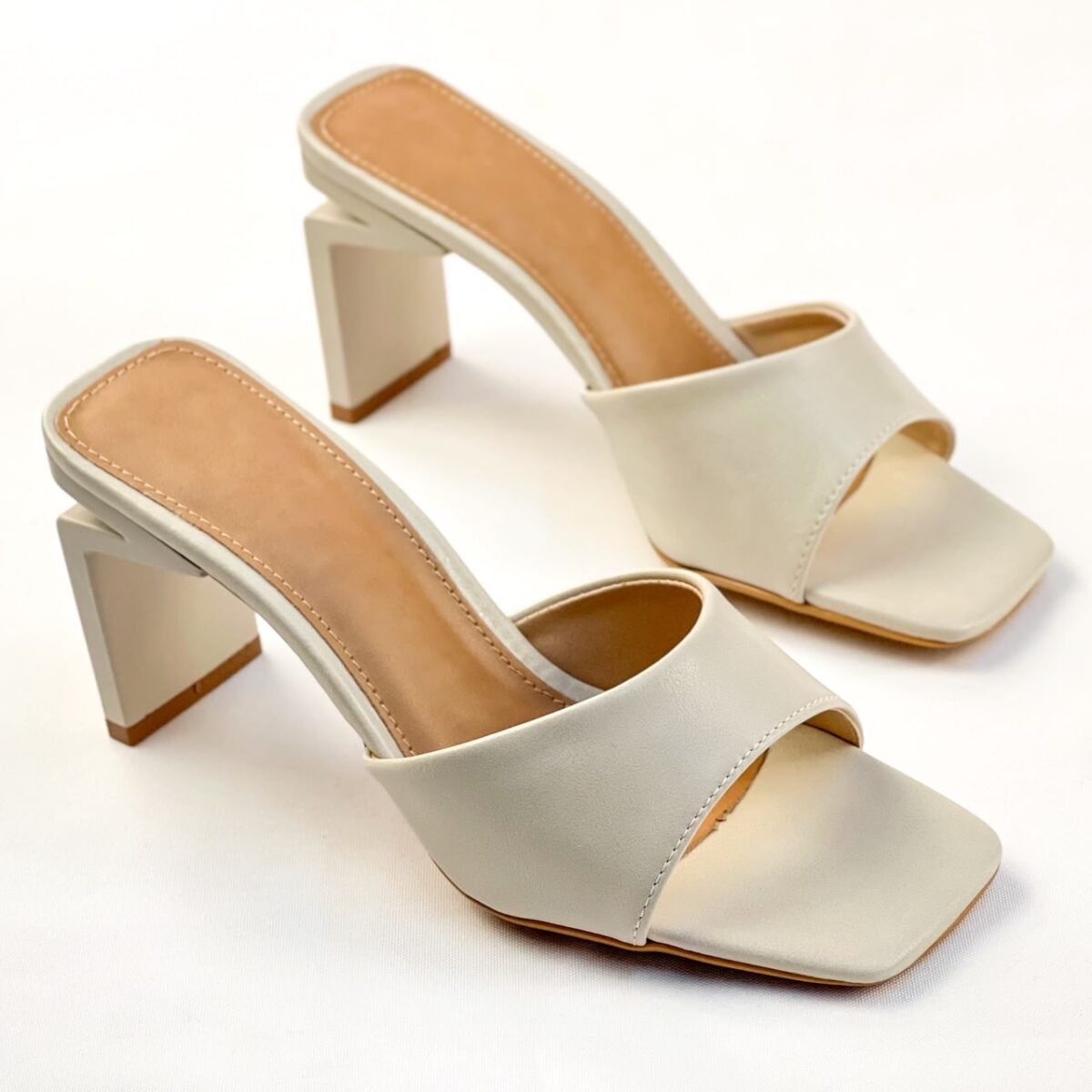 9195628 Rustico Off White (2) 9195628