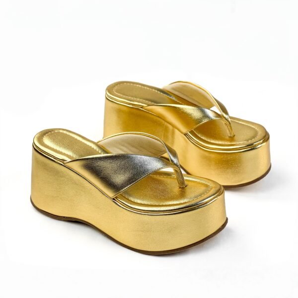 PLT9477 Chroma New Gold (2) PLT9477