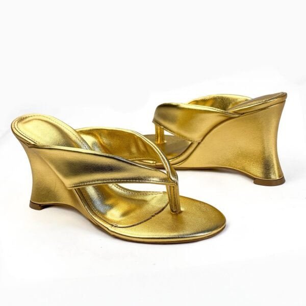 9119447 Chroma New Gold (2) 9119447