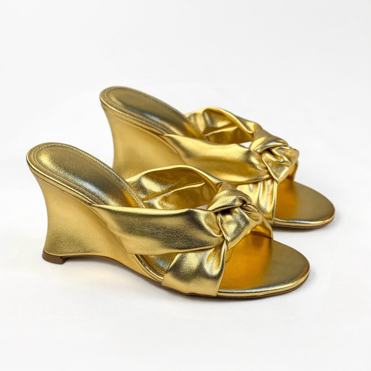9119463 Chropma New Gold (2) 9119463