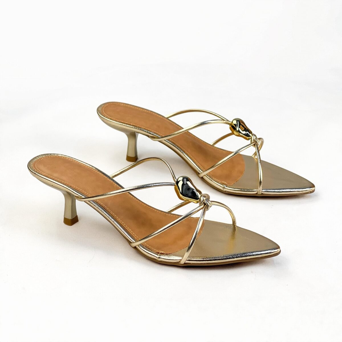 9519571 Chroma Champagne (2) 9519571